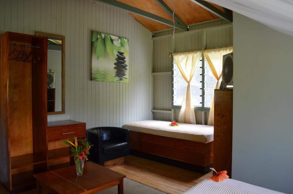 Mai Dive' Astrolabe Reef Resort Naqara Værelse billede